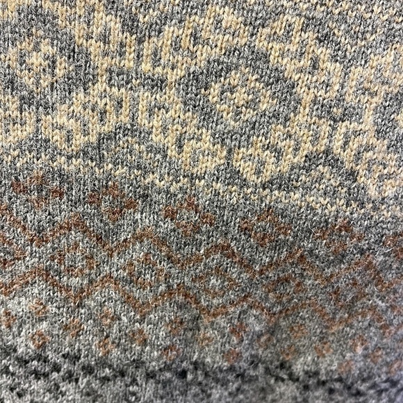 JOS. A. Bank Reserve men’s V-neck sweater size XXL - Picture 4 of 6